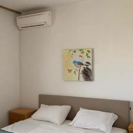 2 - Double With Shared Bathroom 1 * Dubrovnik
