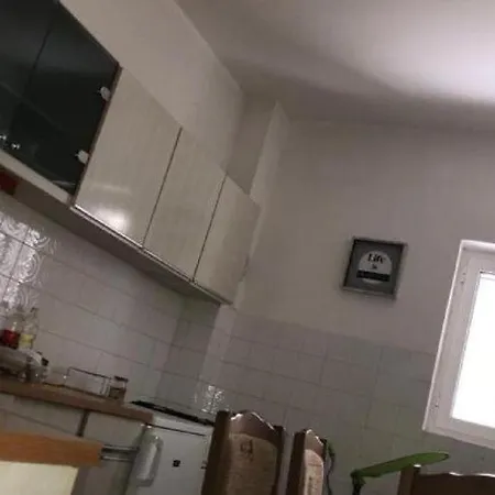 2 - Double With Shared Bathroom 1