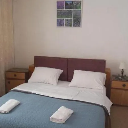 2 - Double With Shared Bathroom 1 * Dubrovnik